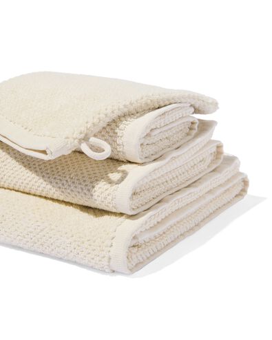 tweedekans handdoek recycled katoen 50x100 ecru ecru handdoek 50 x 100 - 5250364 - HEMA